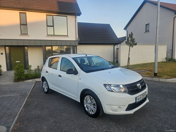 Dacia Sandero Hatchback, Petrol, 2014, White