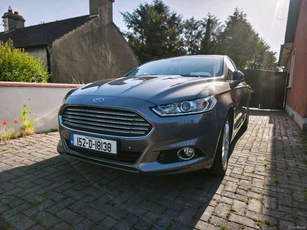 Ford Mondeo Hatchback, Diesel, 2015, Brown