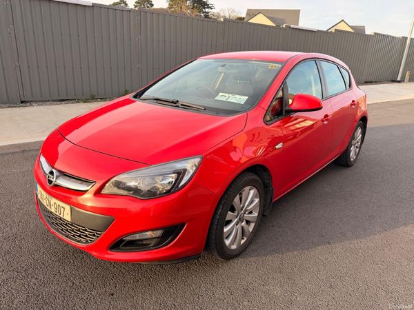 Opel Astra MPV, Diesel, 2014, Red