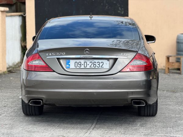 Mercedes-Benz CLS Coupe, Diesel, 2009, Grey