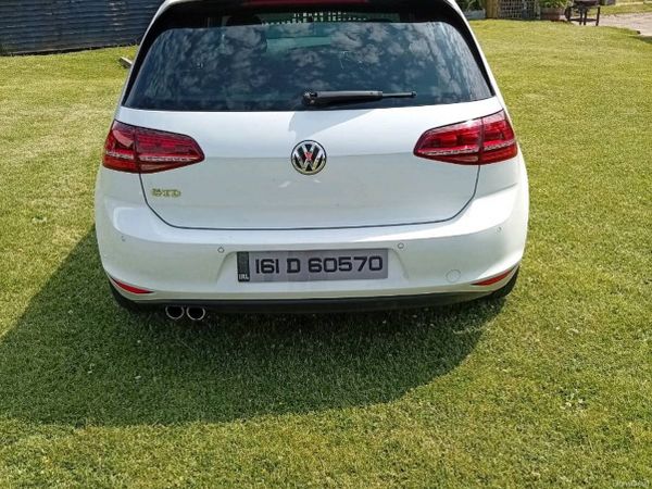 Volkswagen Golf Hatchback, Diesel, 2016, White