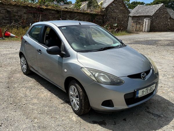 Mazda Mazda2 Hatchback, Petrol, 2011, Grey