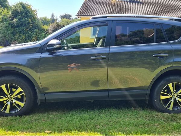 Toyota RAV4 SUV, Diesel, 2016, Grey