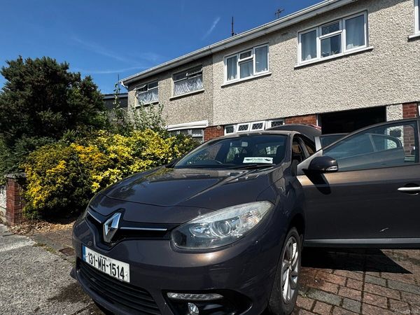 Renault Fluence Saloon, Diesel, 2013, Brown