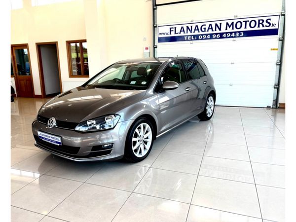 Volkswagen Golf Hatchback, Diesel, 2017, Grey