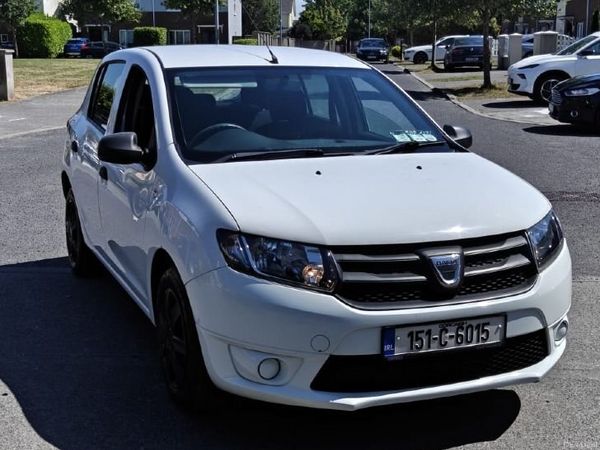 Dacia Sandero Hatchback, Petrol, 2015, White