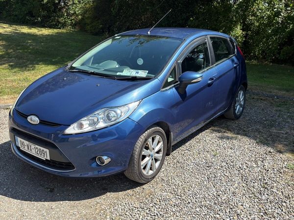 Ford Fiesta Hatchback, Diesel, 2009, Blue