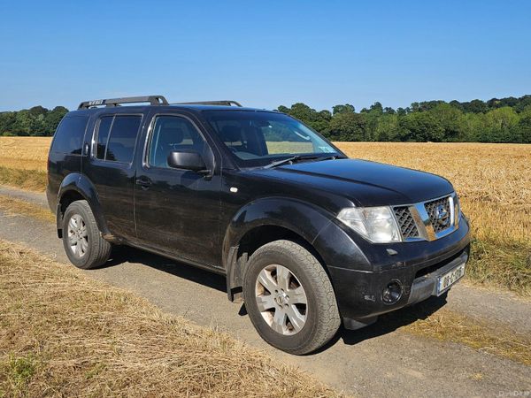 Nissan Pathfinder SUV, Diesel, 2008, Black