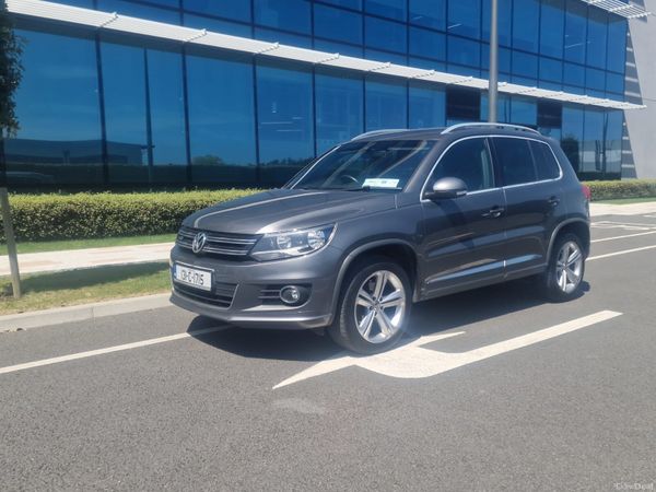 Volkswagen Tiguan SUV, Diesel, 2013, Grey