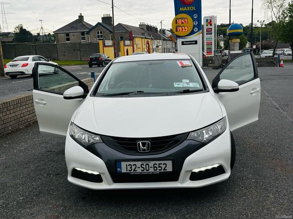 Honda Civic Hatchback, Diesel, 2013, White