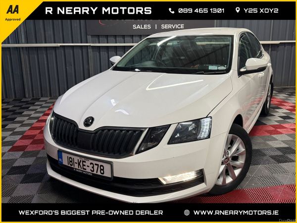 Skoda Octavia Saloon, Petrol, 2018, White