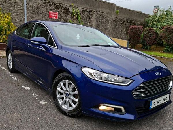 Ford Mondeo Hatchback, Diesel, 2017, Blue