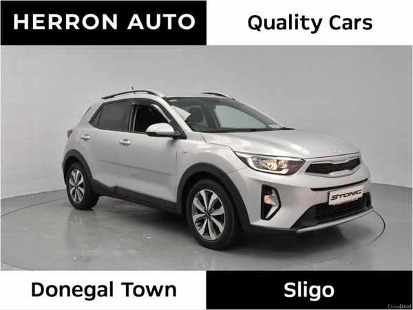 Kia Stonic Hatchback, Petrol, 2023, Silver