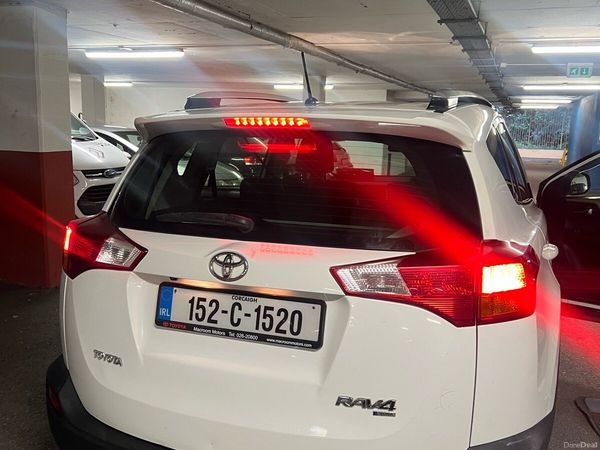 Toyota RAV4 SUV, Diesel, 2015, White