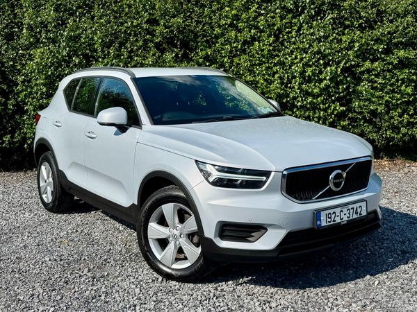 Volvo XC40 Estate/Jeep, Diesel, 2019, Grey