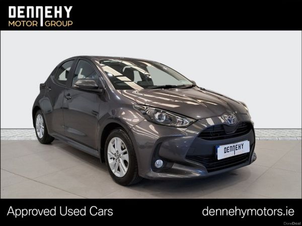 Toyota Yaris Hatchback, Petrol, 2022, Grey