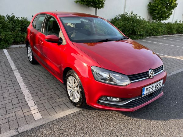 Volkswagen Polo Hatchback, Petrol, 2016, Red