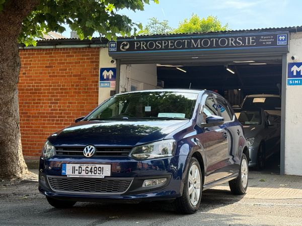 Volkswagen Polo Hatchback, Petrol, 2011, Blue