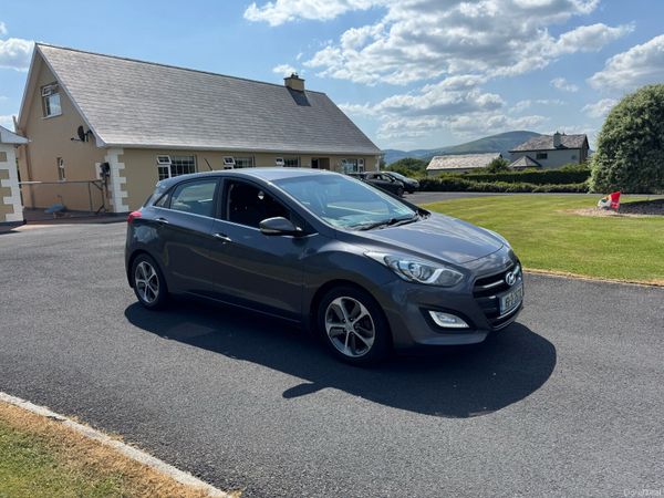 Hyundai i30 Hatchback, Diesel, 2016, Grey