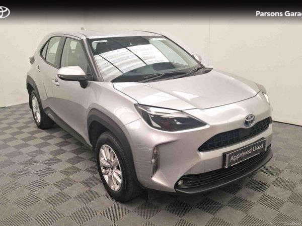 Toyota Yaris Cross Hatchback, Petrol Hybrid, 2022, Silver