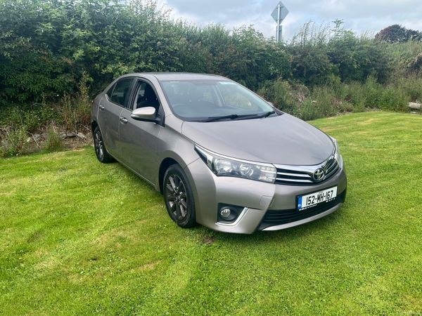 Toyota Corolla Saloon, Diesel, 2015, Bronze