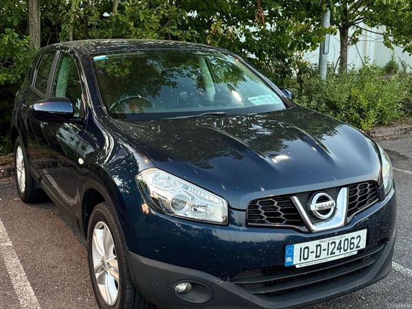 Nissan Qashqai Hatchback, Diesel, 2010, Blue