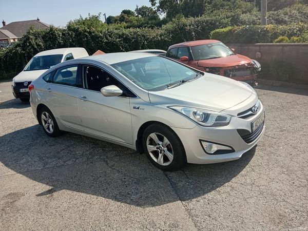 Hyundai i40 Saloon, Diesel, 2014, Silver