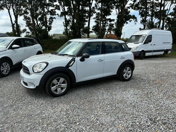 Mini One Estate/Jeep, Petrol, 2015, White