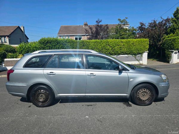 Toyota Avensis Estate, Petrol, 2008, Grey