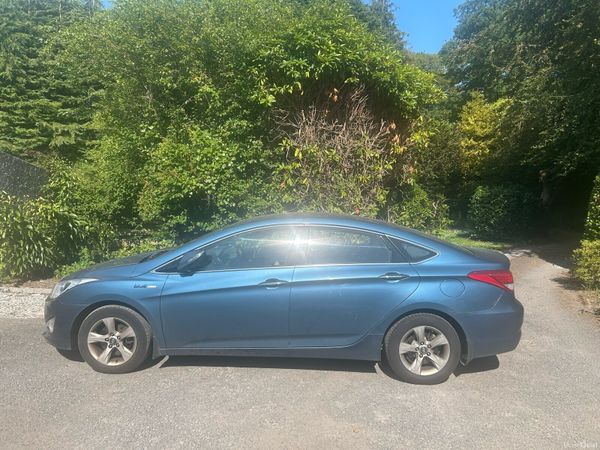 Hyundai i40 Saloon, Diesel, 2013, Blue
