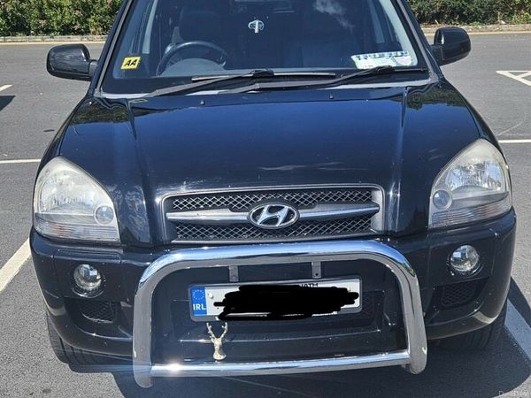 Hyundai Tucson SUV, Diesel, 2009, Black