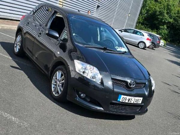 Toyota Auris Hatchback, Diesel, 2009, Black