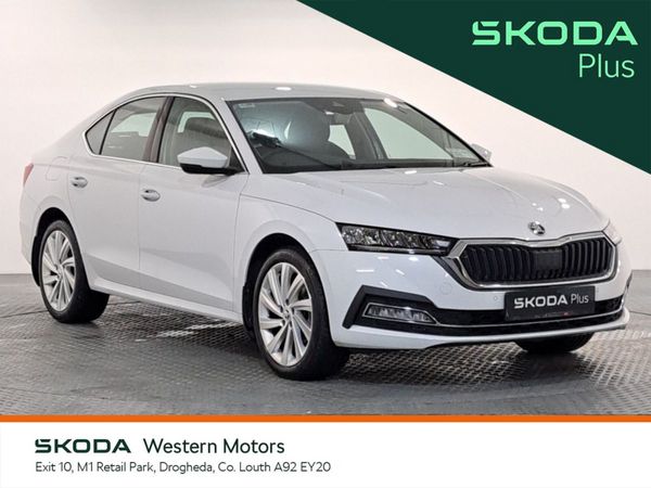 Skoda Octavia Saloon, Petrol Hybrid, 2024, White