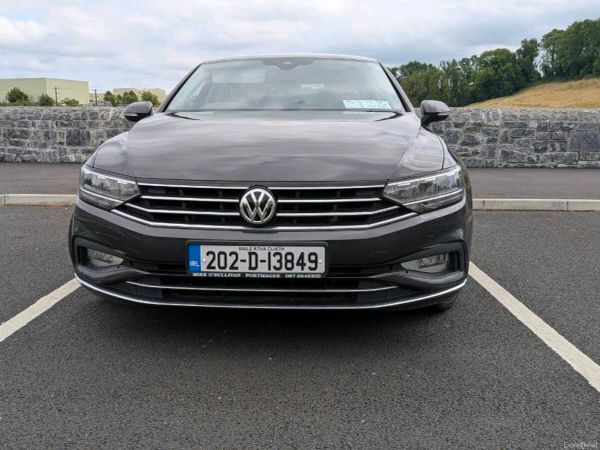 Volkswagen Passat Saloon, Diesel, 2020, Grey