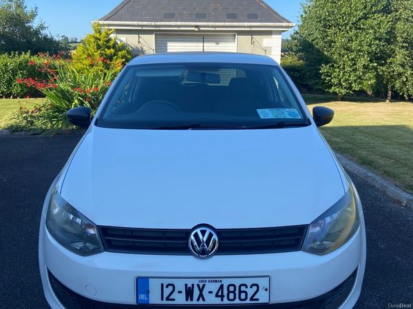 Volkswagen Polo Hatchback, Petrol, 2012, White