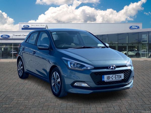 Hyundai i20 Hatchback, Petrol, 2018, Blue