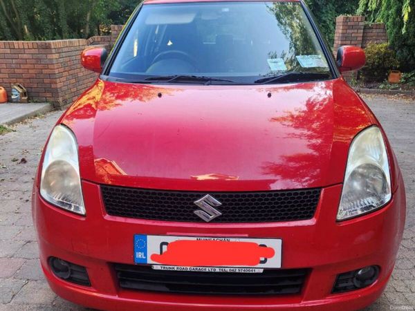 Suzuki Swift Hatchback, Petrol, 2008, Red