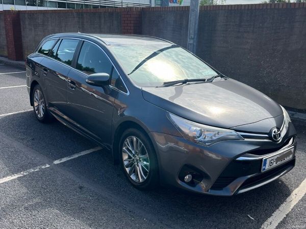 Toyota Avensis Estate, Diesel, 2016, Grey