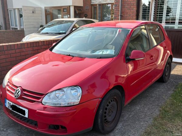 Volkswagen Golf Hatchback, Petrol, 2008, Red