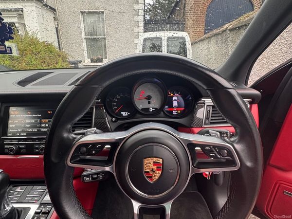 Porsche Macan SUV, Diesel, 2014, Black