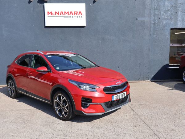 Kia XCeed Hatchback, Petrol Plug-in Hybrid, 2022, Red