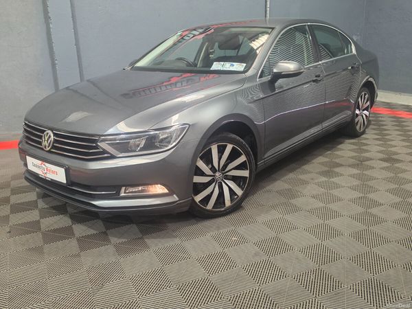 Volkswagen Passat Saloon, Diesel, 2015, Grey