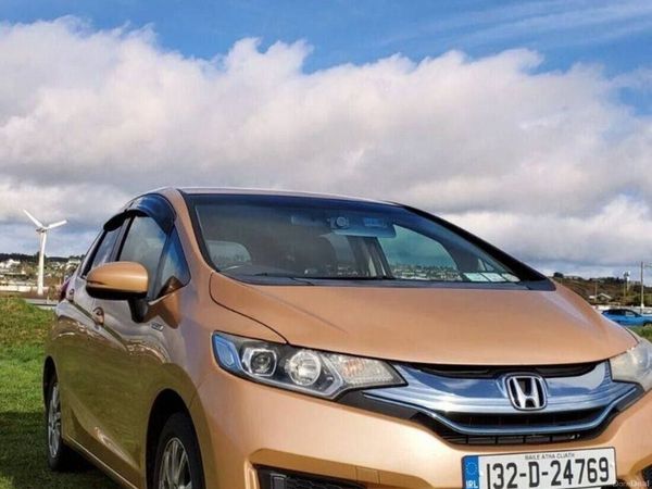 Honda Fit Hatchback, Petrol Hybrid, 2013, Beige