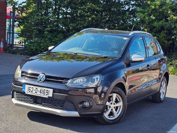 Volkswagen Polo Hatchback, Petrol, 2016, Black