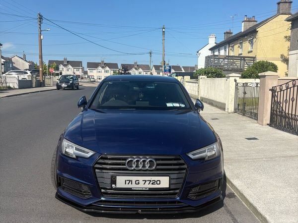 Audi A4 Saloon, Diesel, 2017, Blue