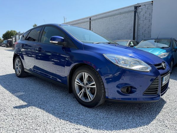Ford Focus Hatchback, Diesel, 2014, Blue