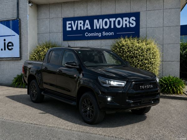 Toyota Hilux Pick Up, Diesel, 2024, Black
