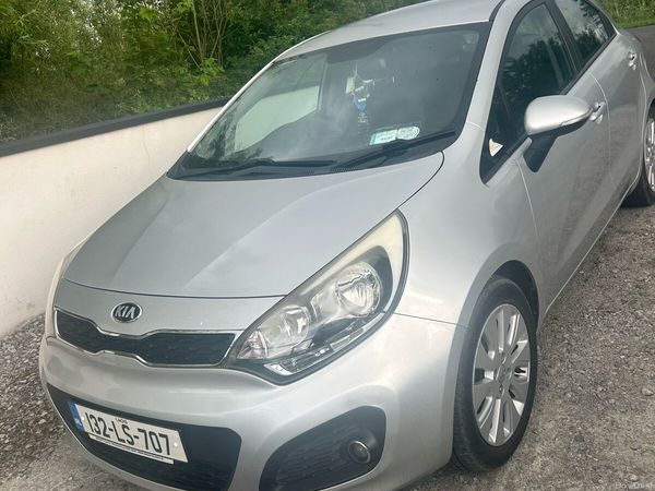 Kia Rio Hatchback, Petrol, 2013, Silver