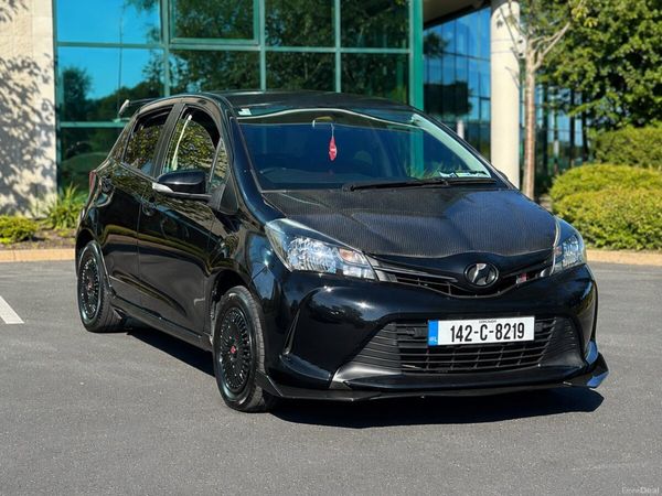 Toyota Vitz Hatchback, Petrol, 2014, Black