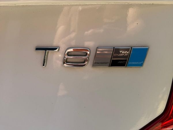 Volvo XC90 SUV, Petrol Plug-in Hybrid, 2016, White